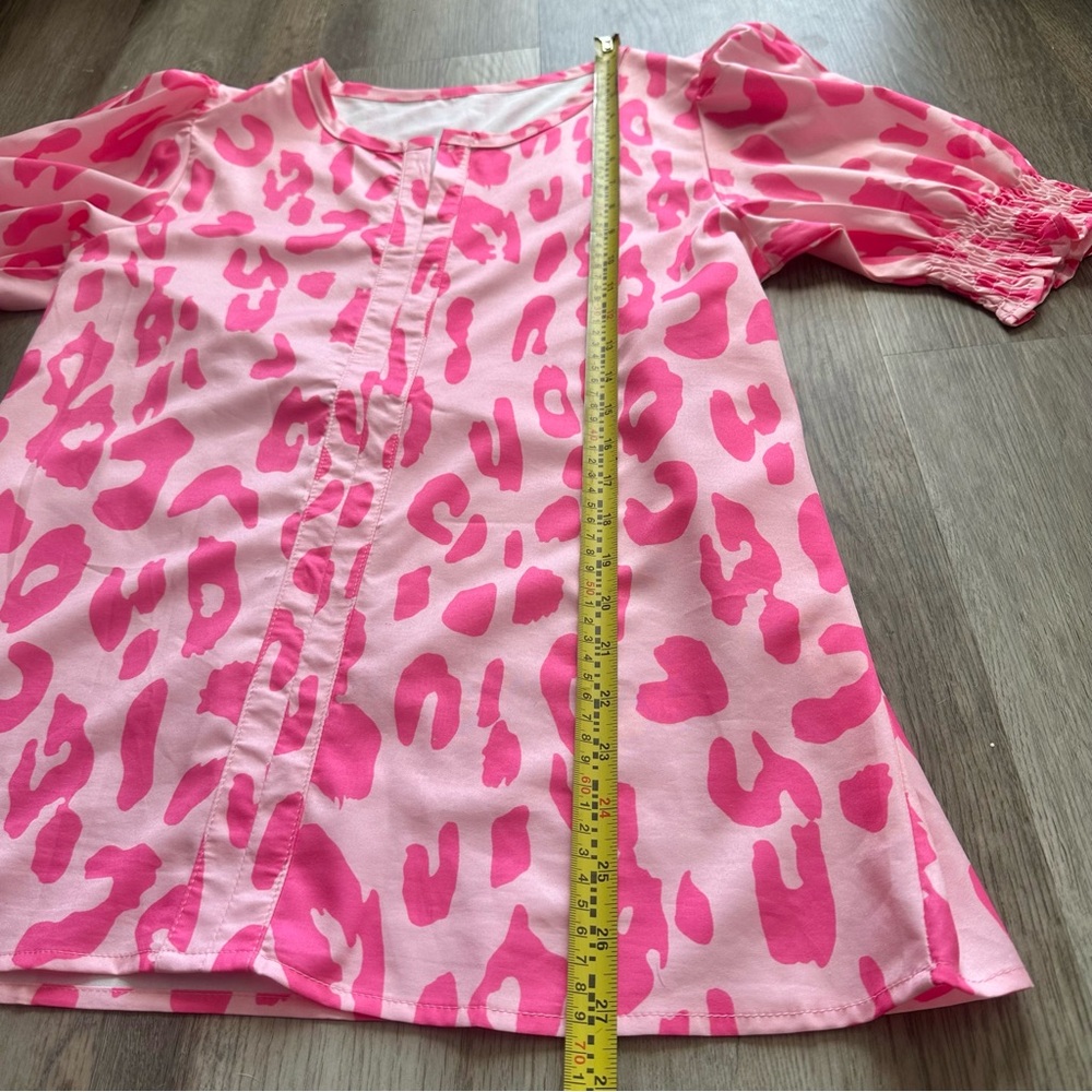 Pink Leopard Print V-neck Bubble Sleeve Smocked Blouse Top Silk Boutique Ruffle - Picture 12 of 12